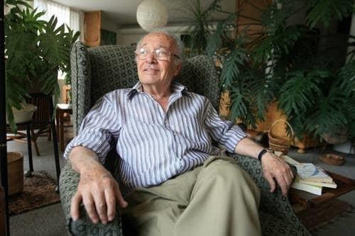 Muere en Xalapa a los 94 años director de teatro español Manuel Montoro