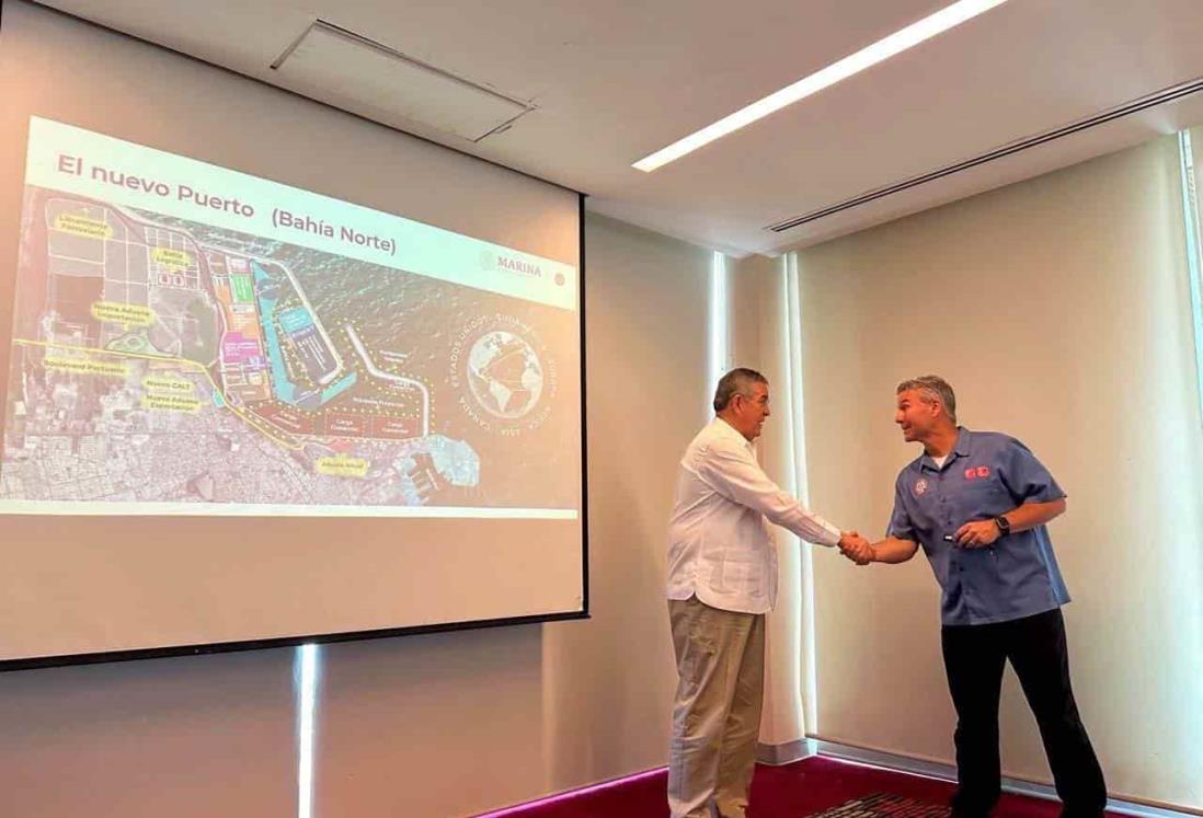 Se reúnen Asipona y Kansas City Southern para proyectos en el puerto de Veracruz