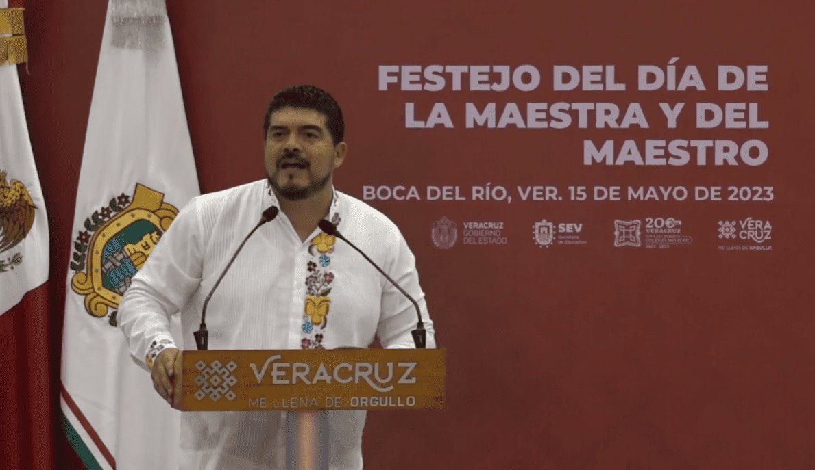 Aún no está definido el aumento salarial para maestros en Veracruz: SEV