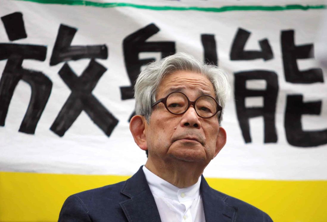 Fallece Kenzaburo OE, premio Nobel de Literatura japonés