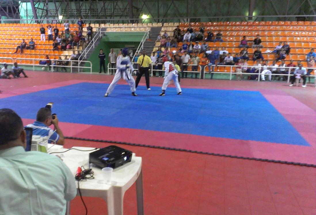Se prepara selección de taekwondo para Copa de Campeones