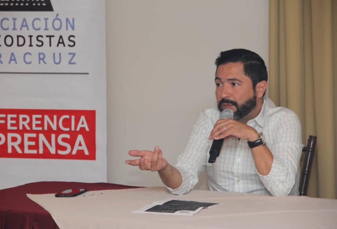Debe existir un registro de comunicadores en Veracruz: Jaime de la Garza