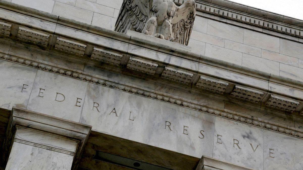 Fed rompe récord; aumenta tasa 25 puntos en medio de crisis bancaria