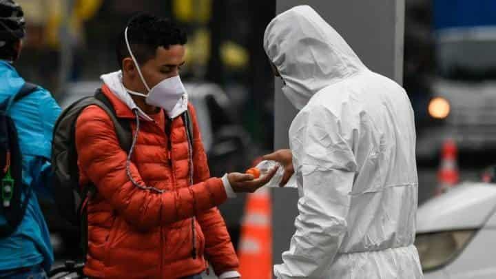 Van 8 muertos y 585 casos de coronavirus en México