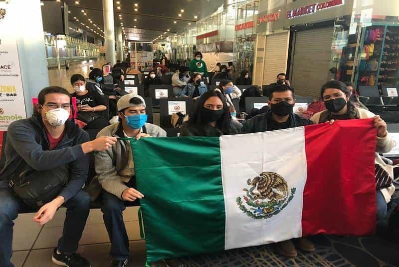 Suman 12 mil 900 mexicanos repatriados: Relaciones Exteriores