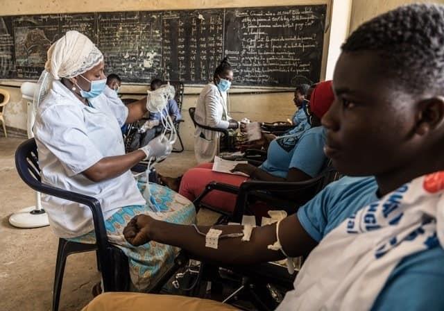 Preocupa a OMS “aceleración” de la pandemia ahora en África