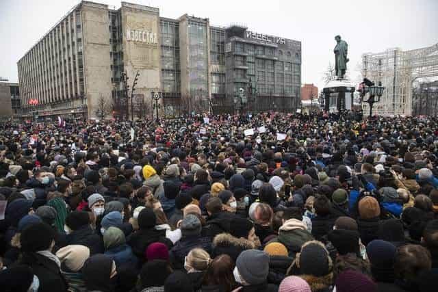 Gobierno ruso desestima protestas en favor de Navalny