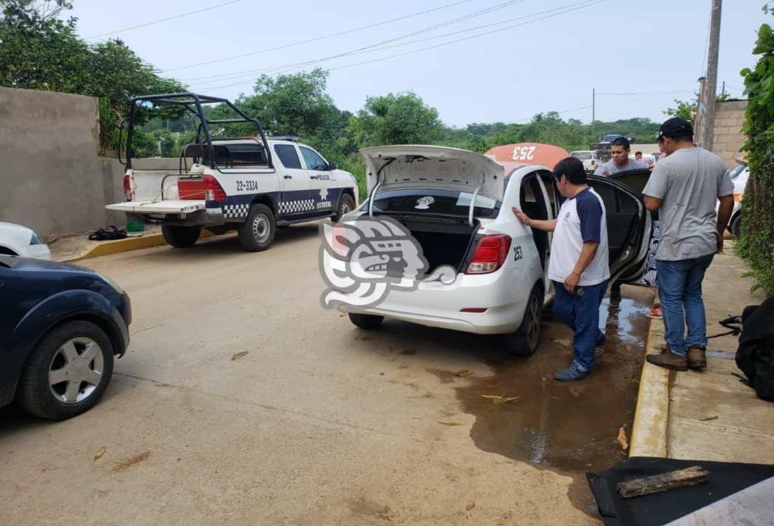 Continúan ataques incendiarios contra taxistas en Acayucan 