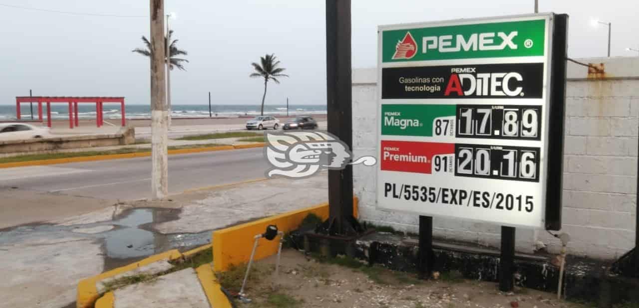 Baja el precio de la gasolina magna en Coatzacoalcos