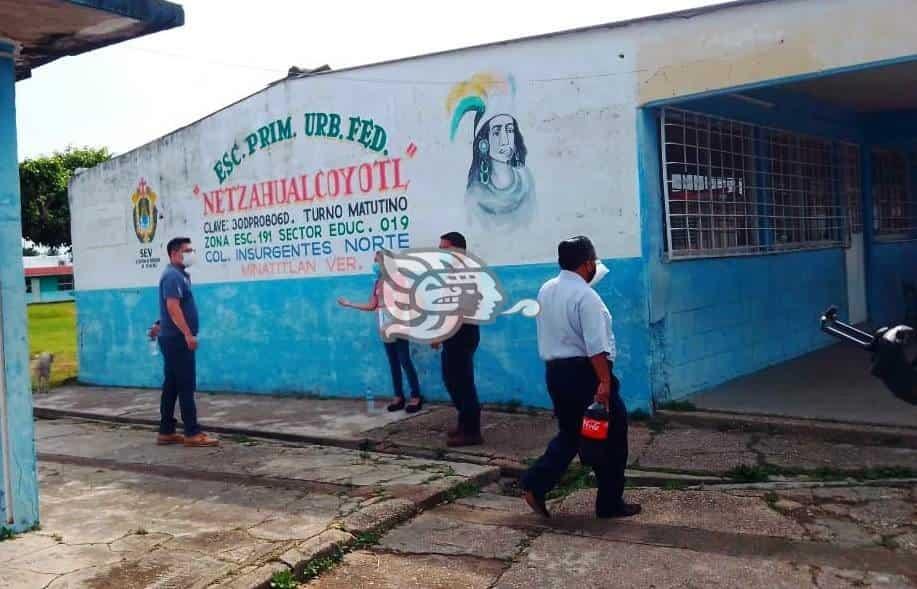 Urgen atender suministro de agua y luz en 7 primarias de Minatitlán