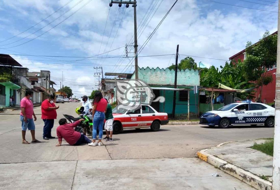 Joven herido tras accidente en barrio Tamarindo de Acayucan