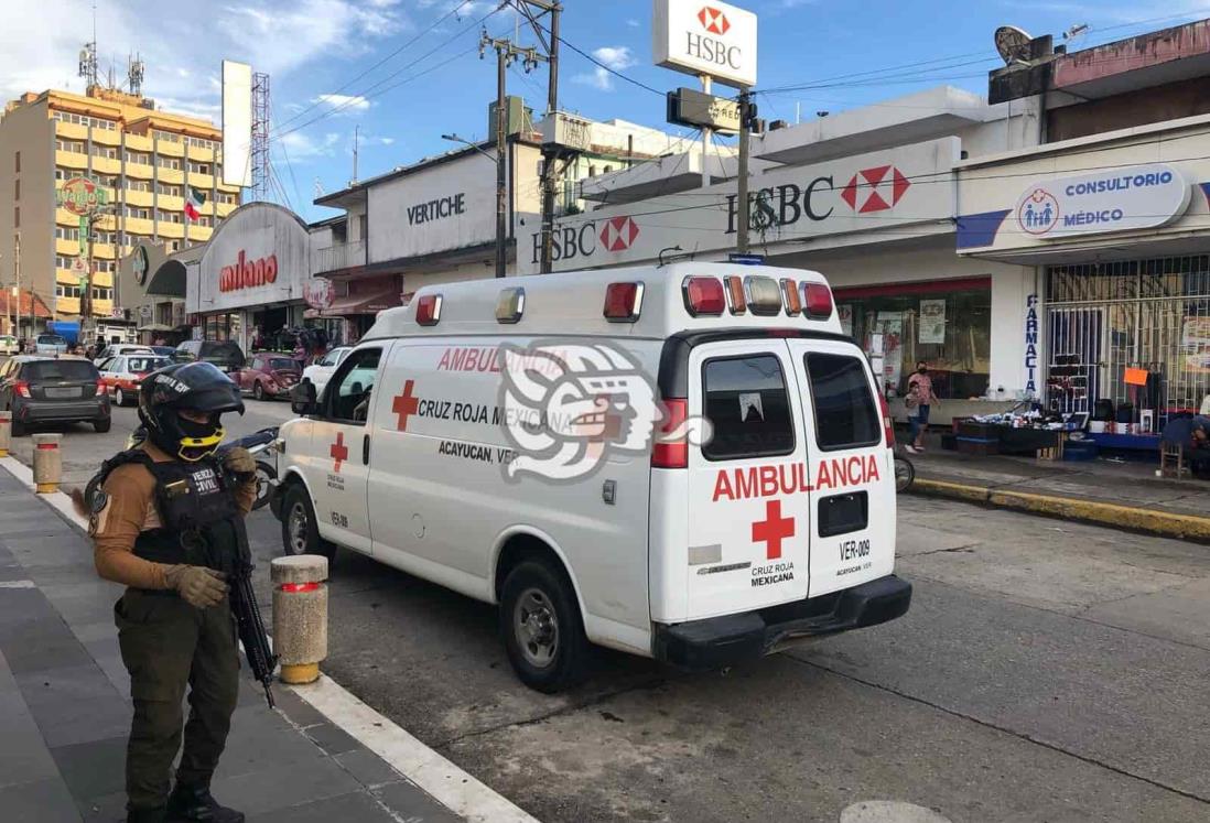 Comerciante sayuleña sufre robo en el centro de Acayucan 