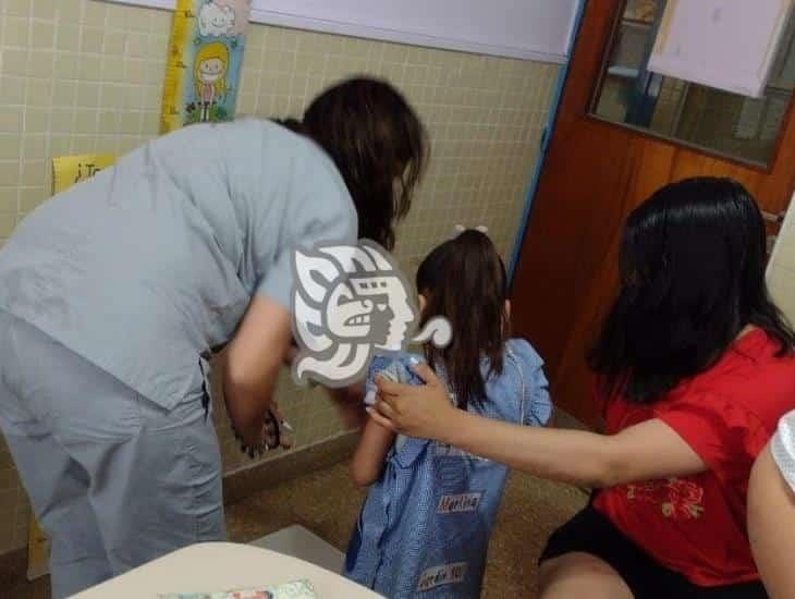 Vacunarán a niños y adolescentes contra COVID en hospital de Oluta