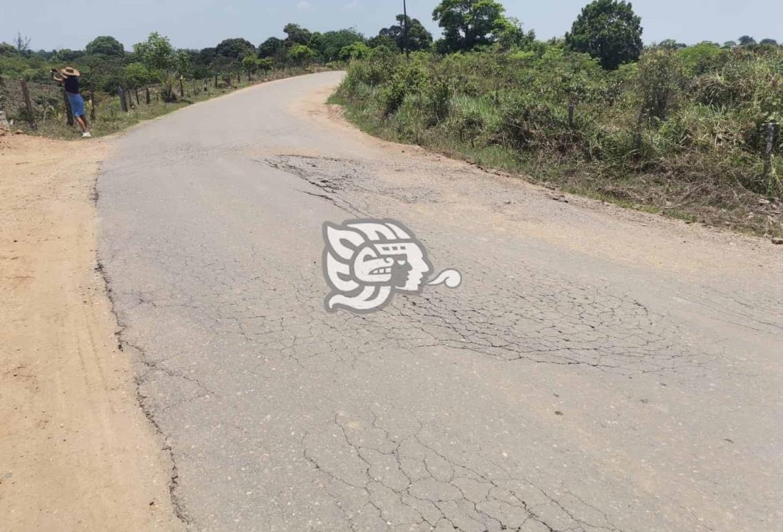 Inicia rehabilitación del tramo carretero Ixhuatlán-Coyolar