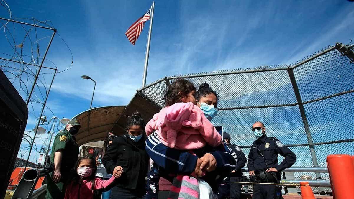 Estados Unidos apelará orden de juez que mantiene restringido el ingreso a migrantes