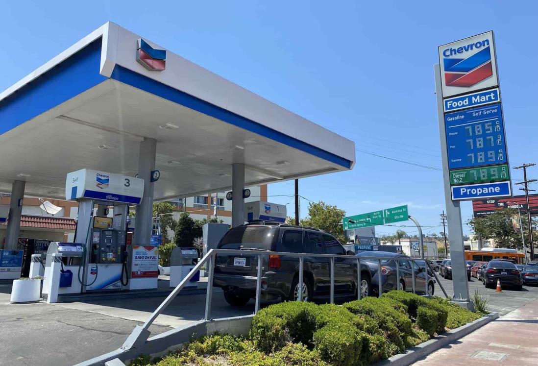 Biden suspenderá el impuesto sobre la gasolina para combatir la inflación