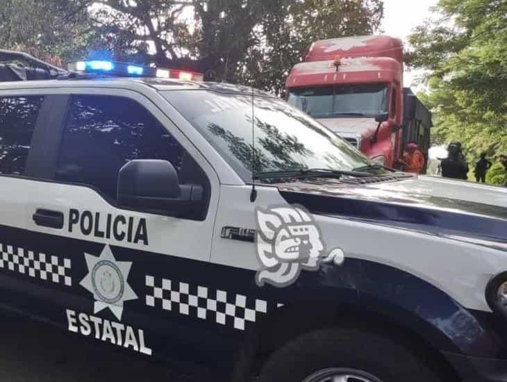 Transportistas detenidos en Cosolea, acusados de posesión de drogas y armas