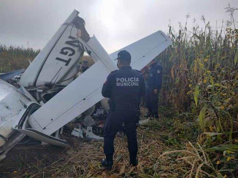 Se desploma avioneta en Otzolotepec, Estado de México; hay tres muertos