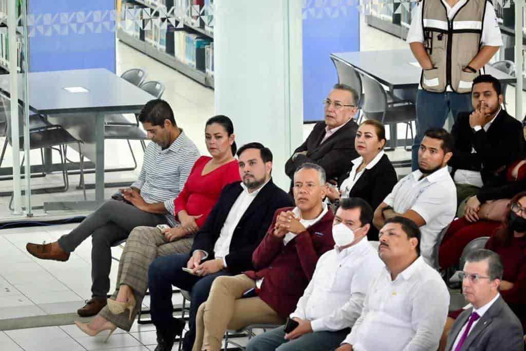 Medellín de Bravo y UV fortalecen lazos institucionales