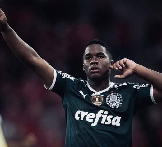 Contrata Real Madrid a joven brasileño de 16 años
