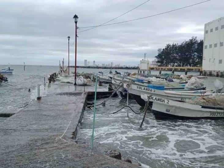Cierran puerto de Veracruz a navegación menor y mayor por Norte