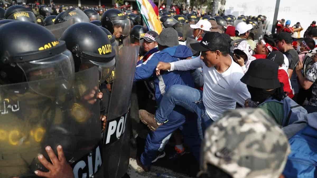 Continúan las protestas en Perú; exigen la renuncia de la presidenta Dina Boluarte (+Vídeo)