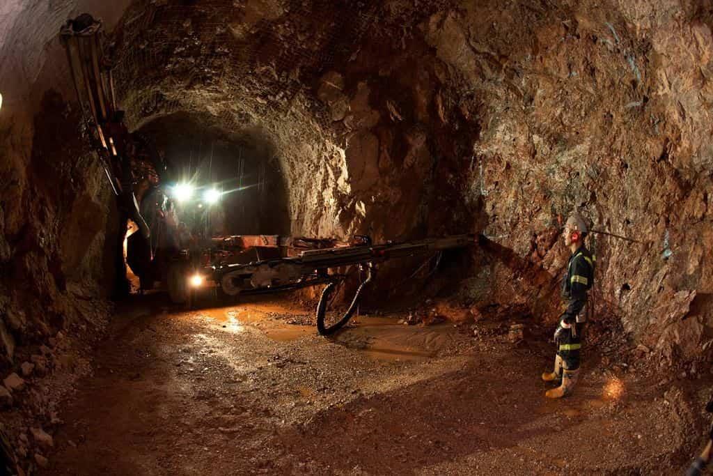 Entre 15 y 20 minas en Veracruz han sido clausuradas por irregularidades