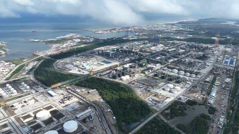 En julio, refinería Dos Bocas iniciará producción de gasolinas, anuncia presidente (+Video)