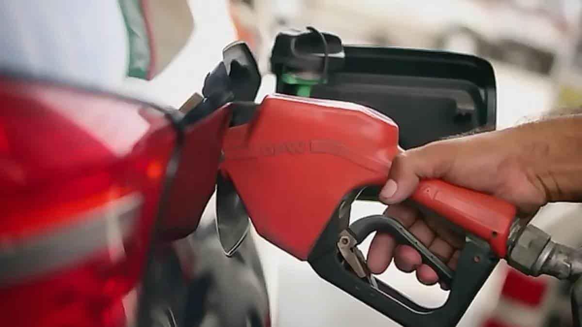 Retiran estímulo fiscal a la gasolina Premium