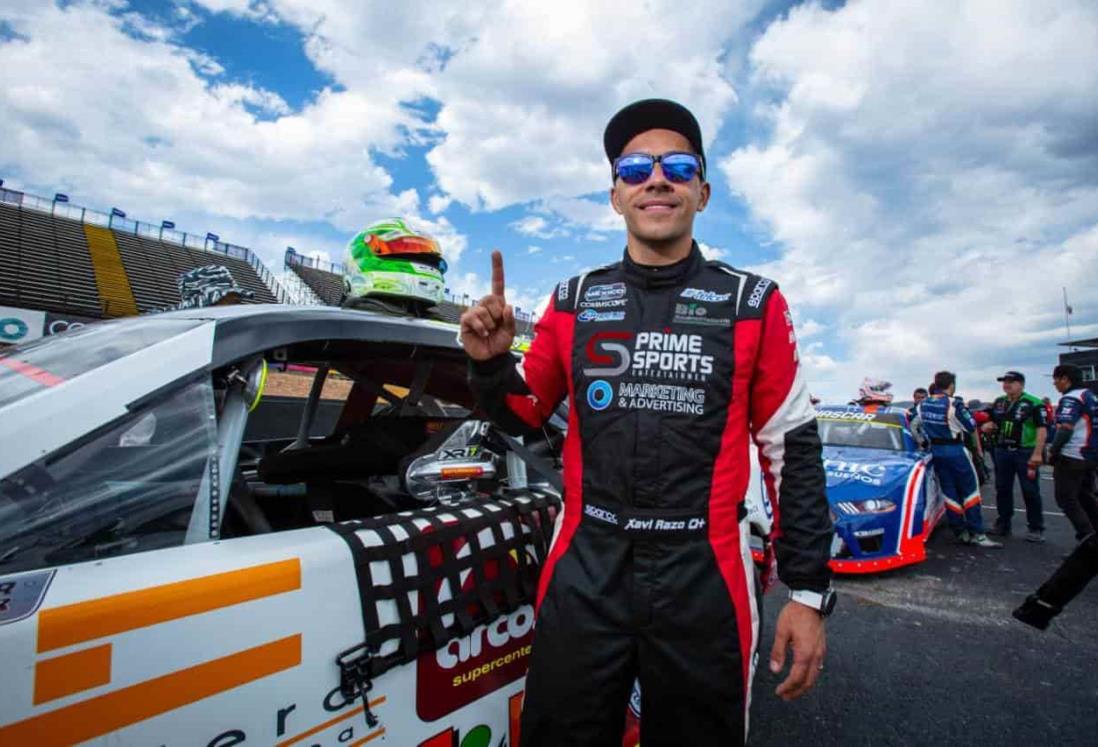 Xavier Razo se lleva la pole en la NASCAR México