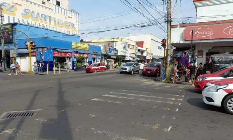 Detienen a joven que presuntamente agredía a mujeres en zona de mercados de Veracruz