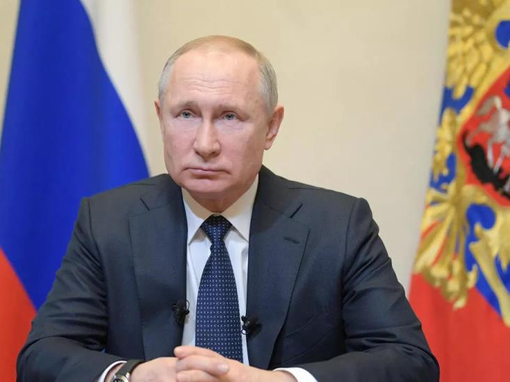 Putin firma prolongación del tratado de desarme nuclear con EU